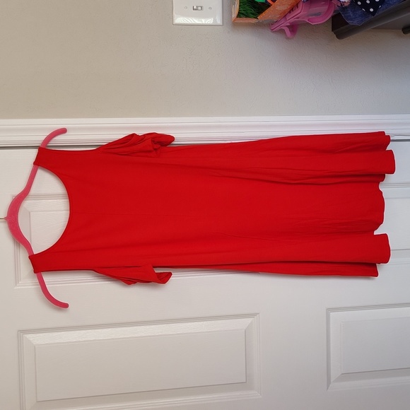 Lot of 2 Cold Shoulder Tshirt Dresses Red Black Medium - Picture 2 of 6
